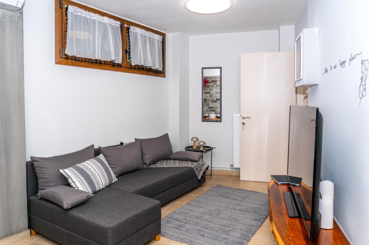 Angels Apartment Free Private Parking เทสซาโลนิกิ ภายนอก รูปภาพ