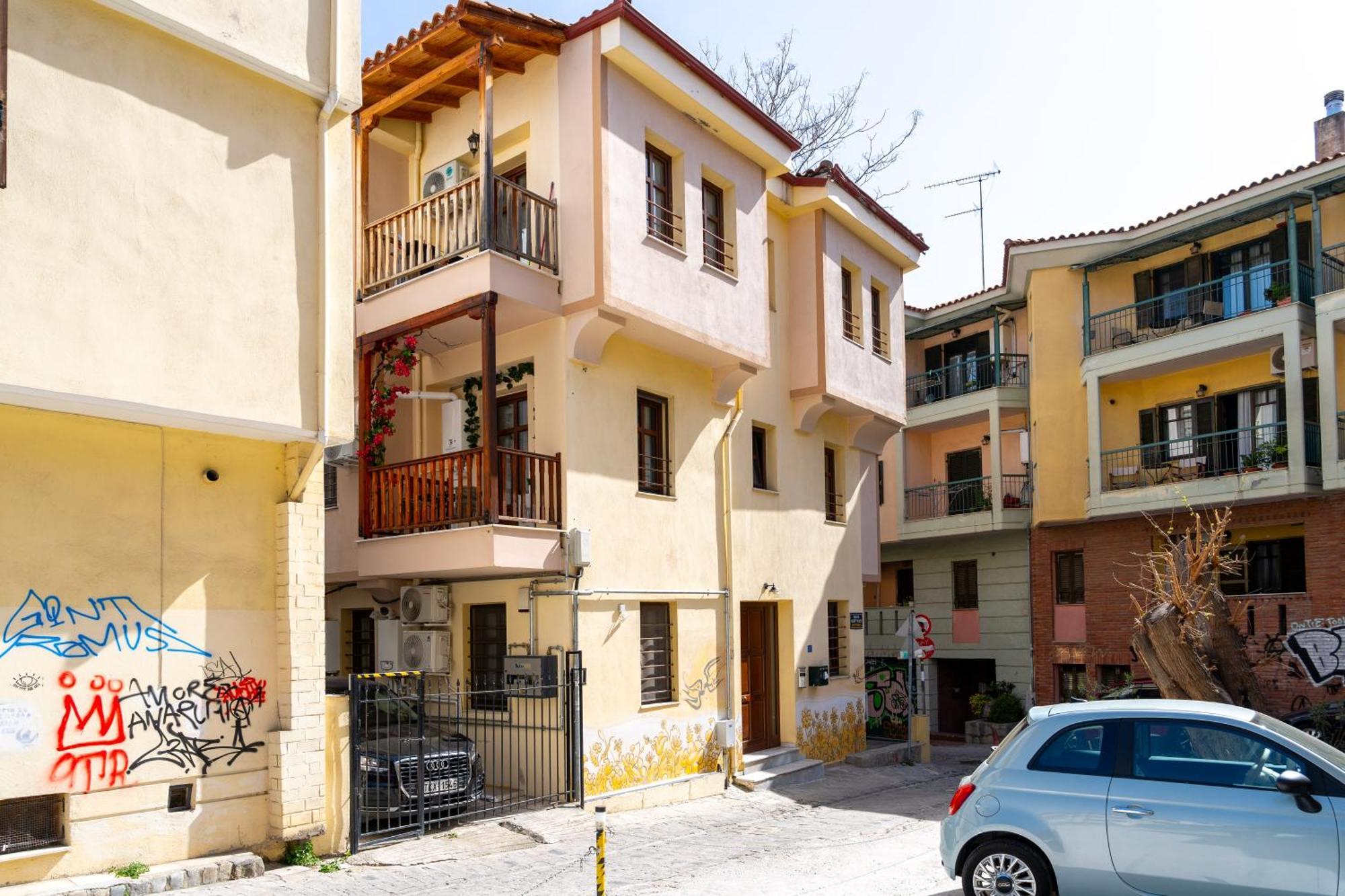Angels Apartment Free Private Parking เทสซาโลนิกิ ภายนอก รูปภาพ
